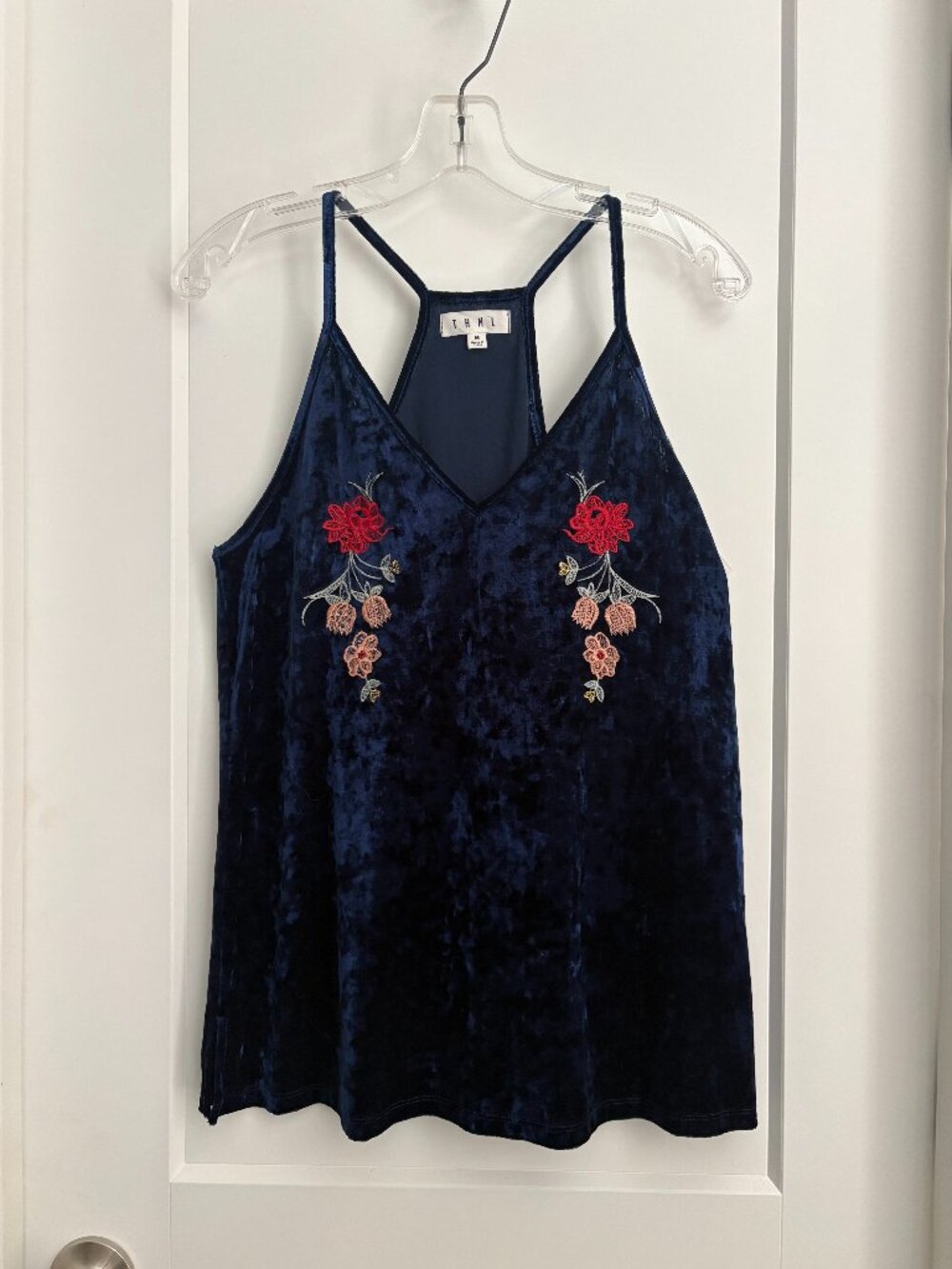 THML Navy Velvet Floral Embroidered Tank Top – Medium -Pre-owned